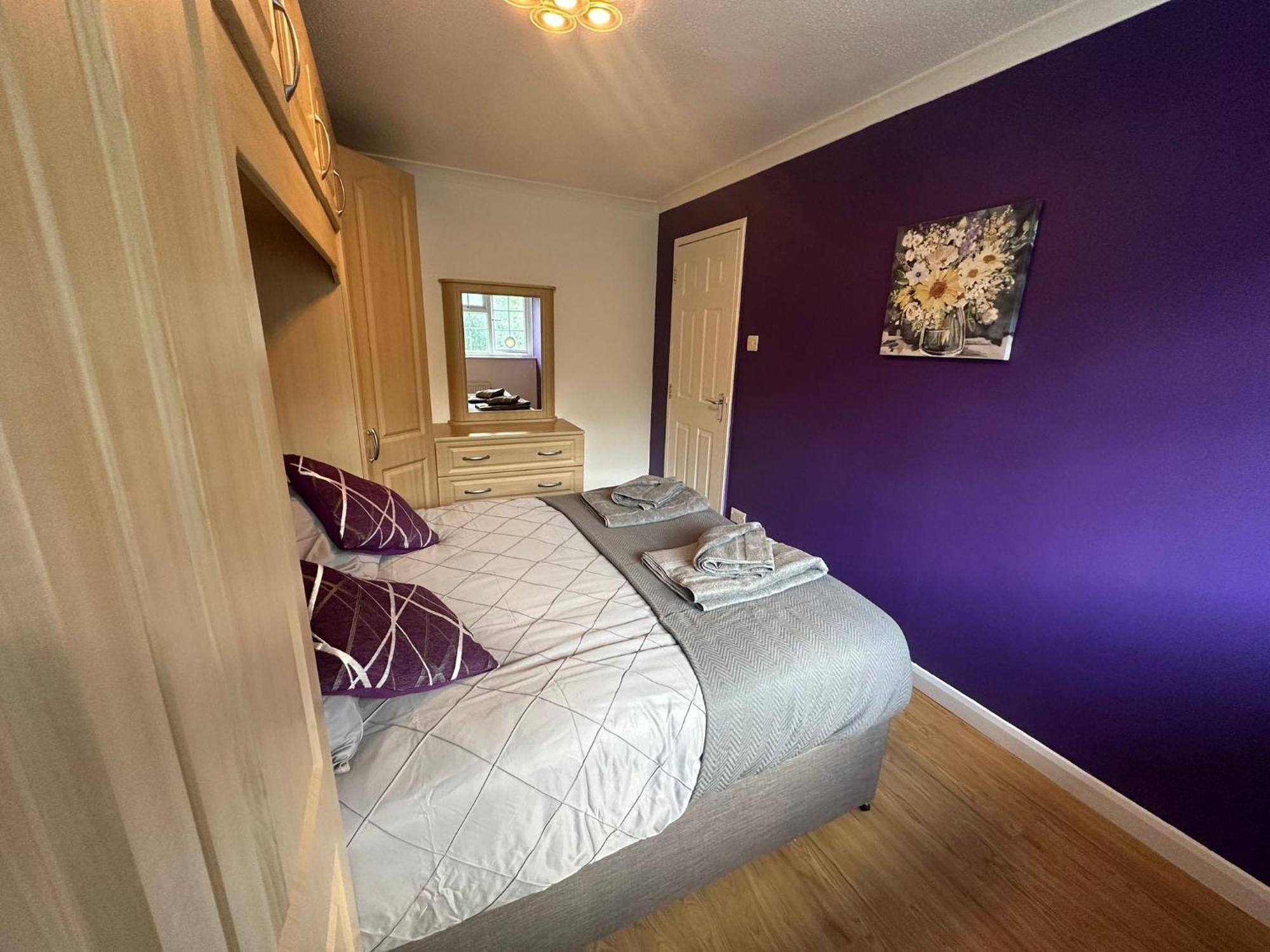 Rooms In Stylish House Milton Keynes Exterior foto